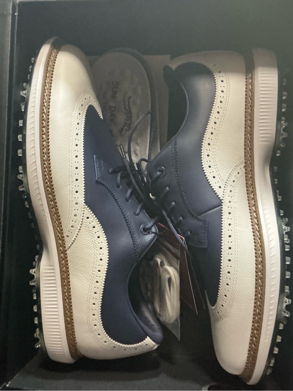 Sun Day Red Pioneer Magnolia Navy & White 10.5 NWT